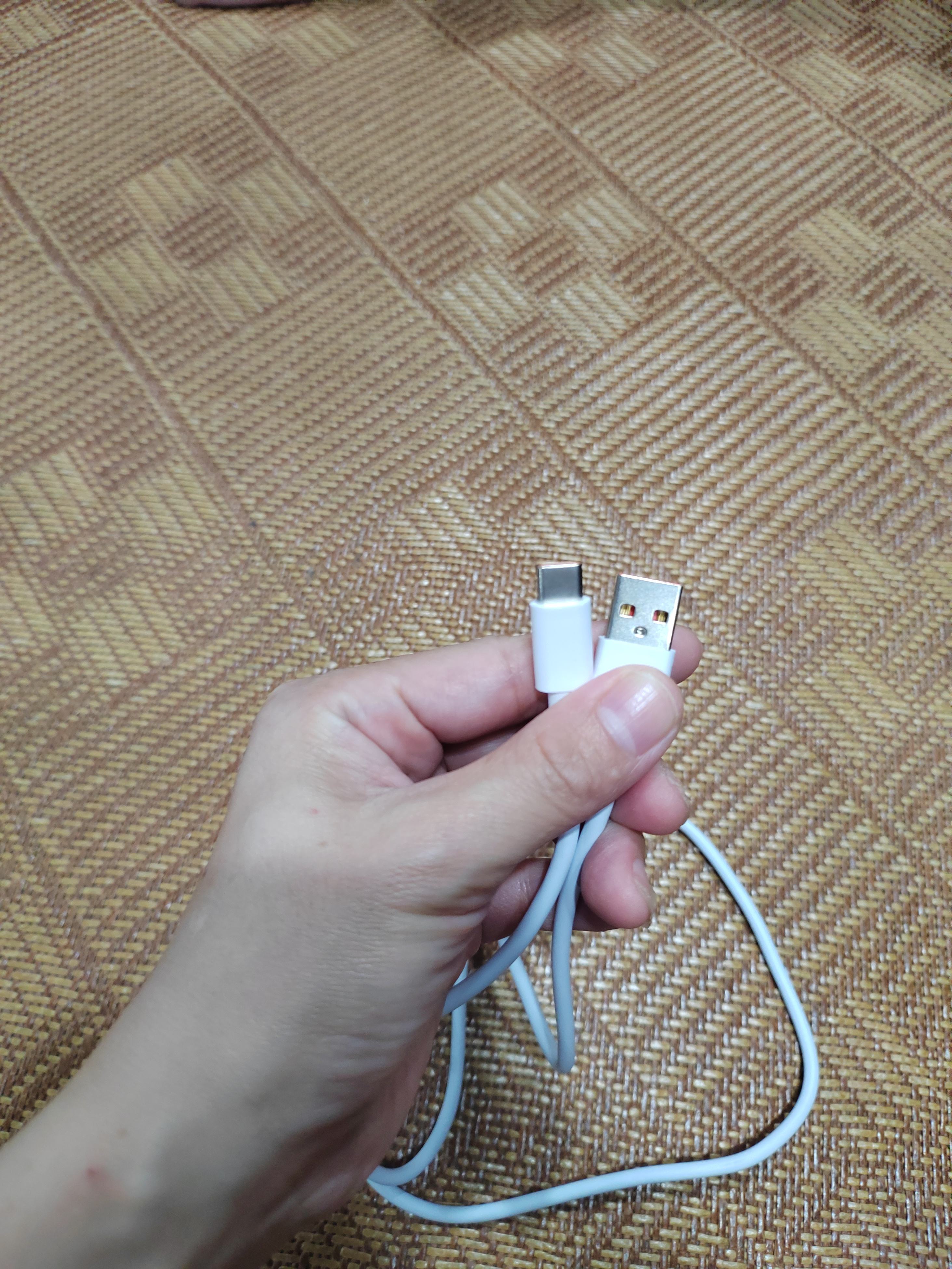 华为手机的数据线怎么找